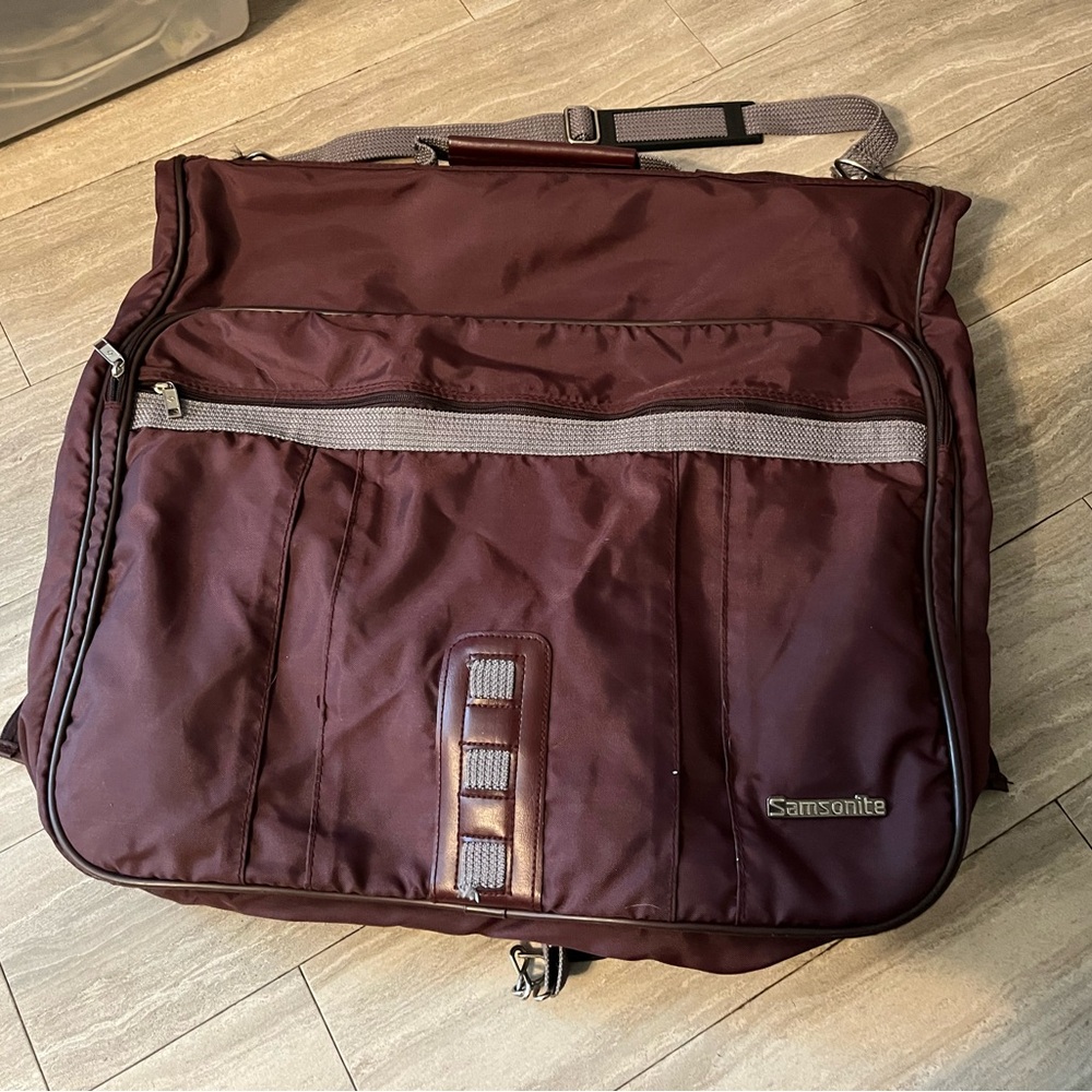 Vintage Samsonite Folding Garment Suit Clothing Travel Bag Luggage Sentry II Red